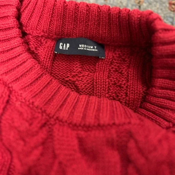 Classic Cable-Knit Sweater, GAP - Picture 2 of 5